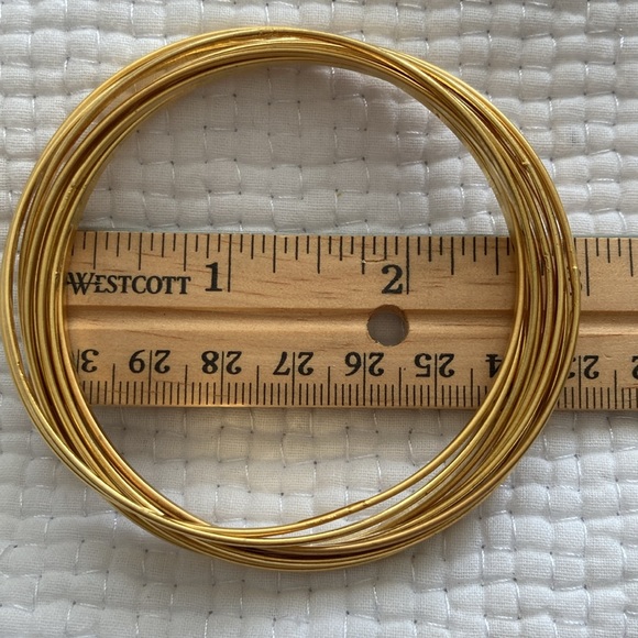 Vintage goldtone clinky thin bangles (9) alternating matte and shiny bangles - Picture 5 of 7